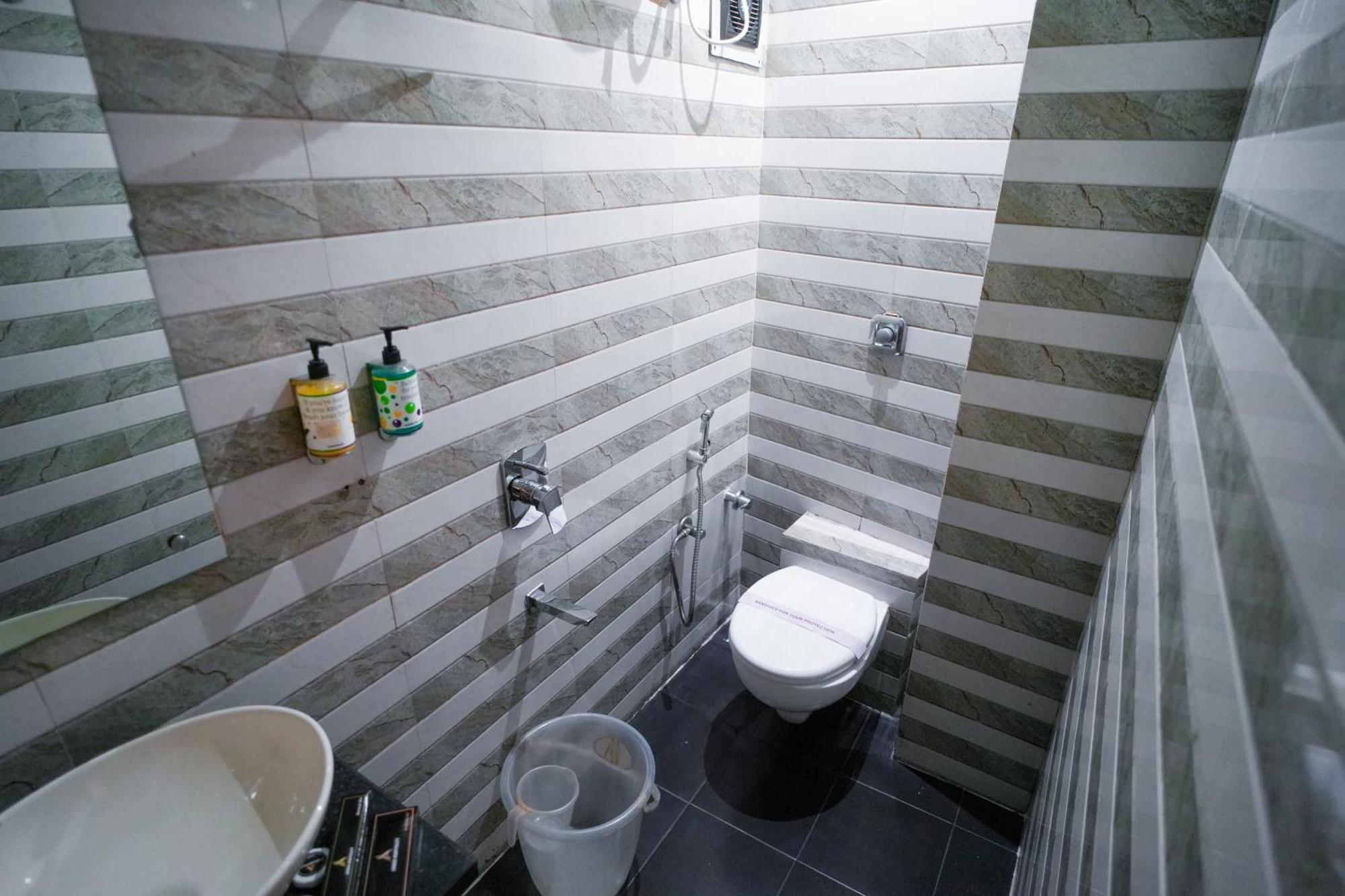 Hotel Skylink Hospitality Mahalaxmi Βομβάη Εξωτερικό φωτογραφία
