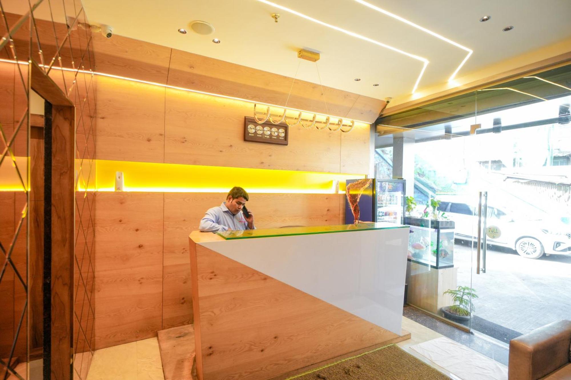 Hotel Skylink Hospitality Mahalaxmi Βομβάη Εξωτερικό φωτογραφία