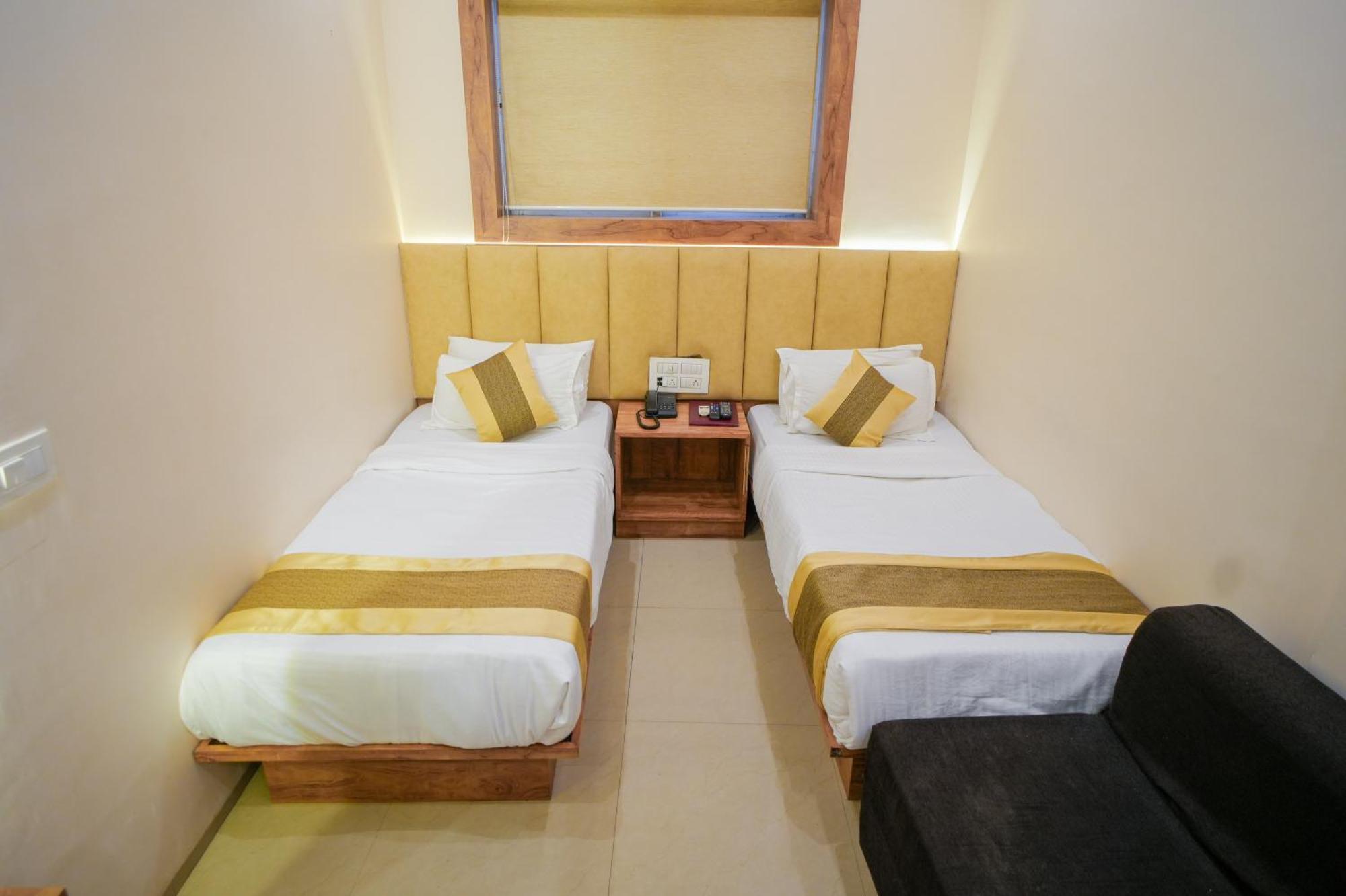 Hotel Skylink Hospitality Mahalaxmi Βομβάη Εξωτερικό φωτογραφία