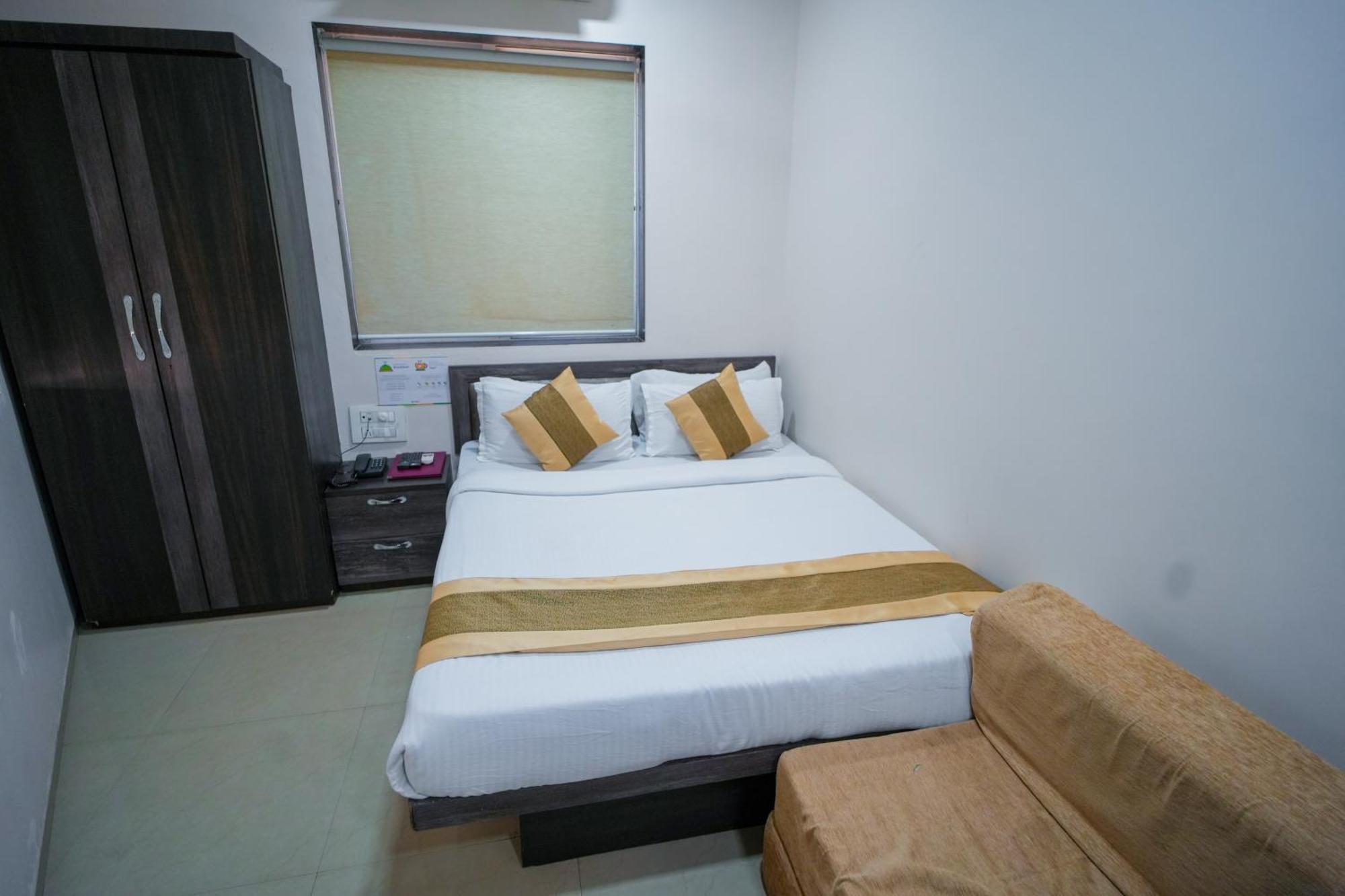 Hotel Skylink Hospitality Mahalaxmi Βομβάη Εξωτερικό φωτογραφία